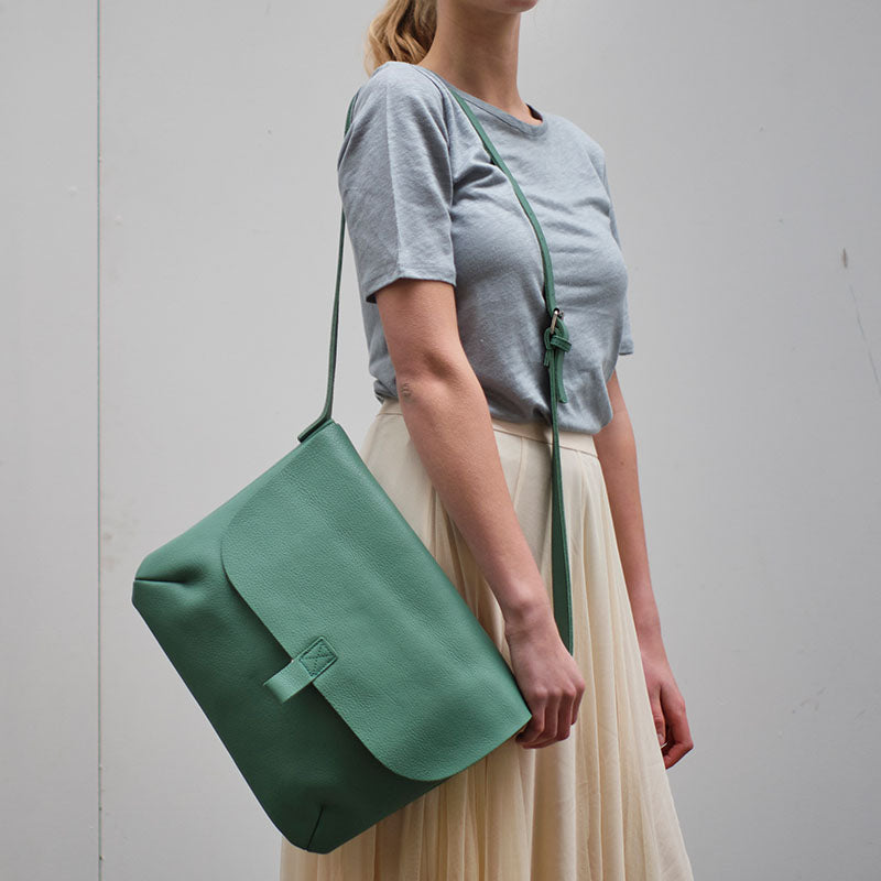 Schultertasche, Back Yard, Forest