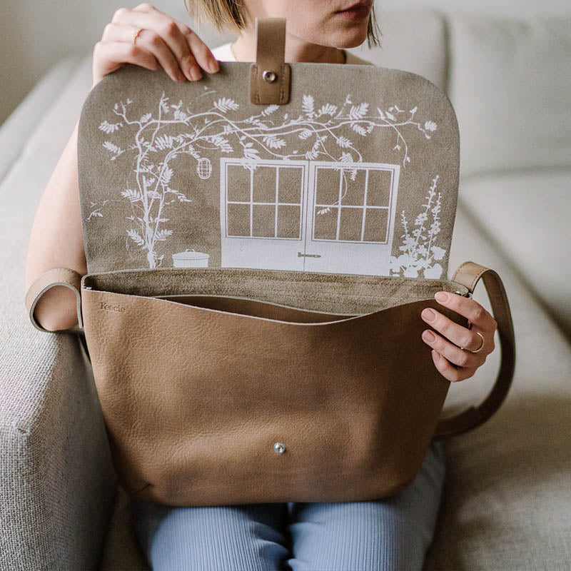 Schultertasche, Back Yard, Moss used look