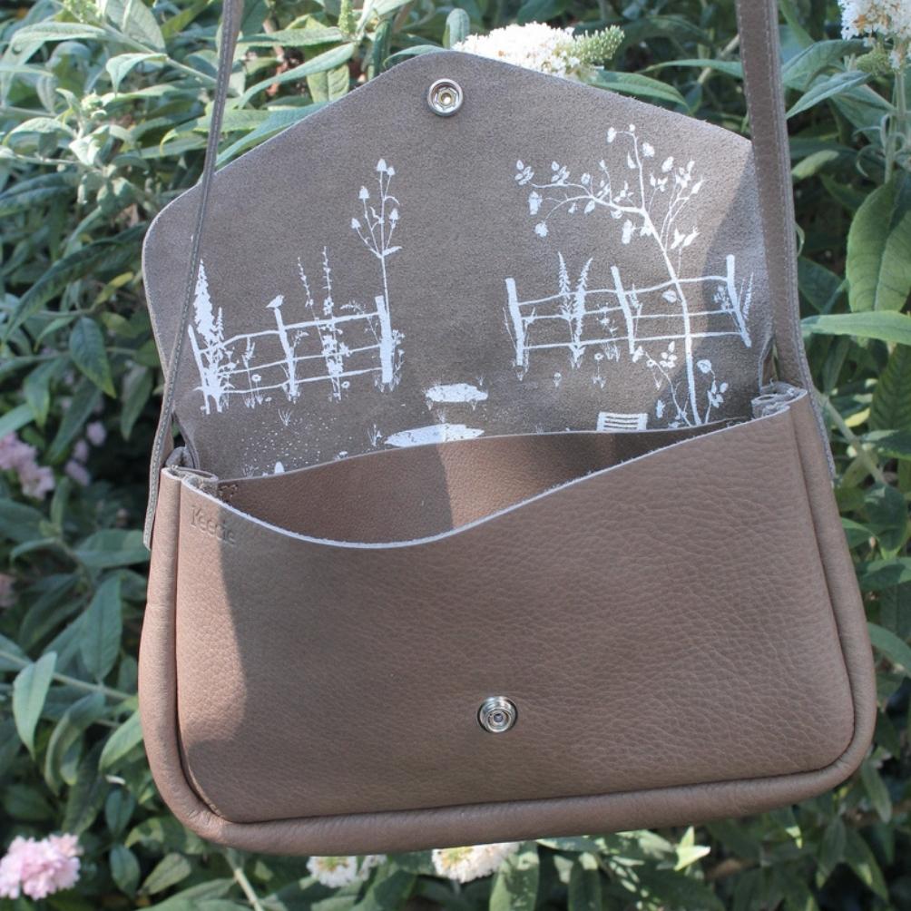Tasche, Cottage Garden, Moss used look