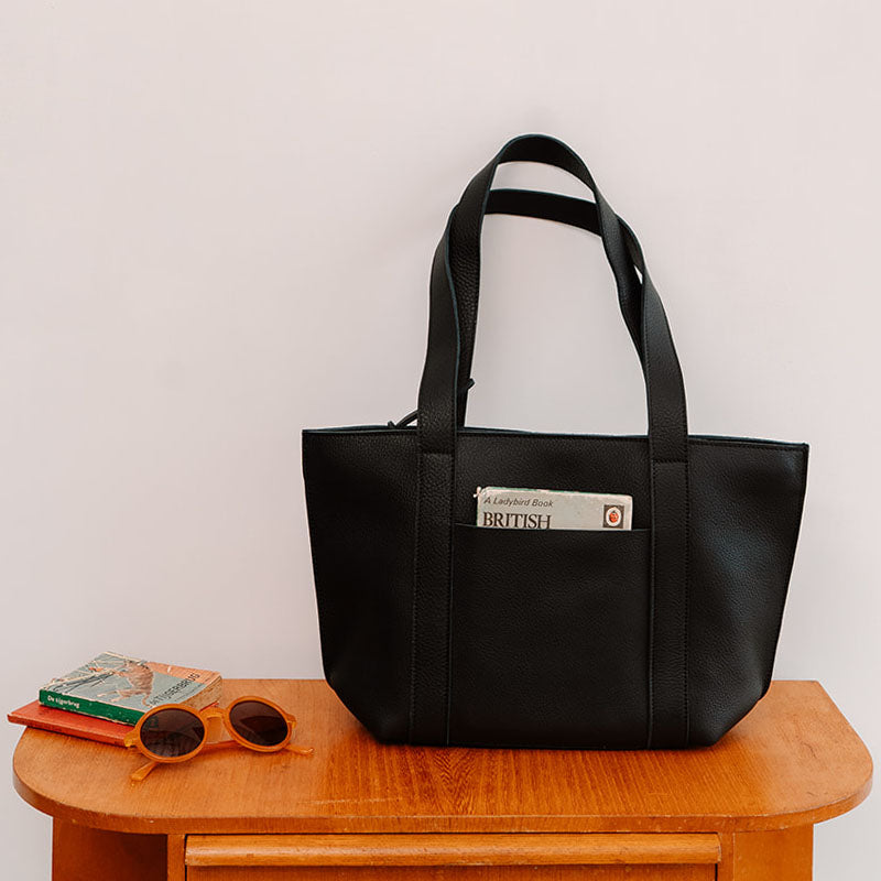 Tasche, Family Tree, Black