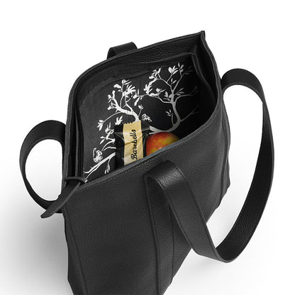 Tasche, Family Tree, Black