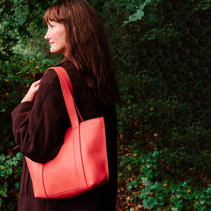 Tasche, Family Tree, Coral