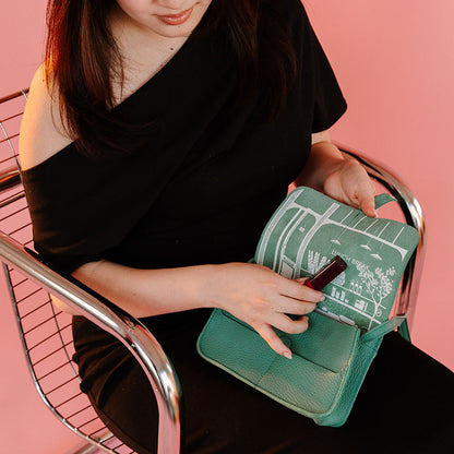 Tasche, Lunch Break, Forest