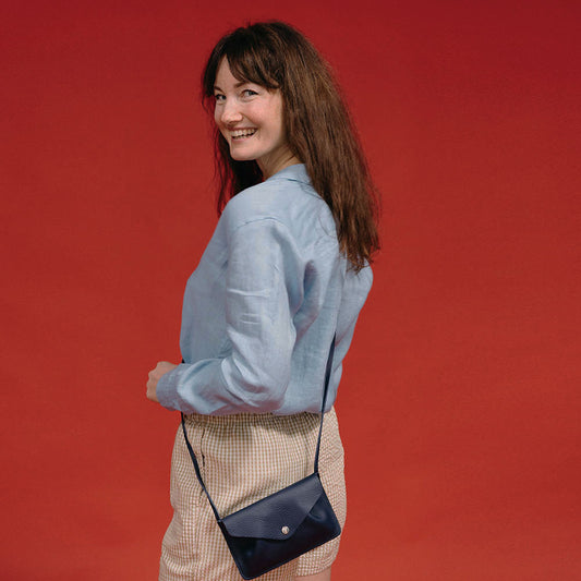 Tasche, Backing Vocals, Ink Blue