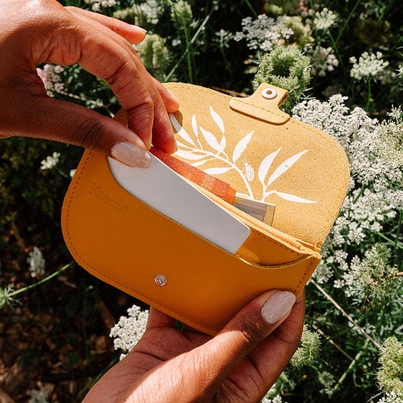 Portemonnaie, Bless You, Yellow