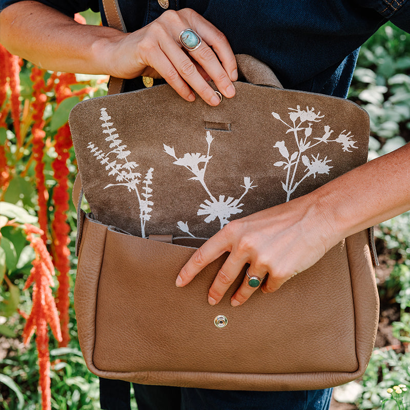 Tasche, Picking Flowers Medium, Moss used look